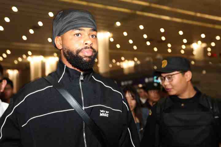 媒体人:拉塞尔给人感觉就是享受比赛 控运投传随心所欲闲庭信步